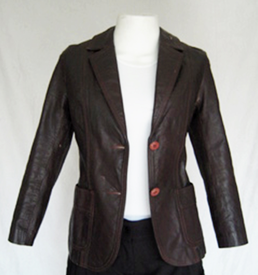 jaqueta de couro feminina brechó